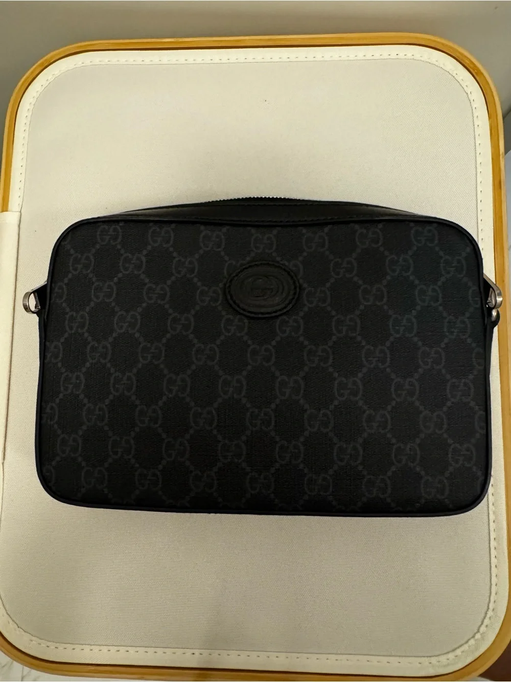 Gucci Interlocking G Messenger Camera Bag 💯 Authentic